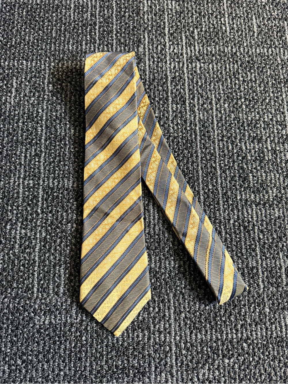 Peacock Brand Pure Silk Tie Yellow Blue Paisley Print